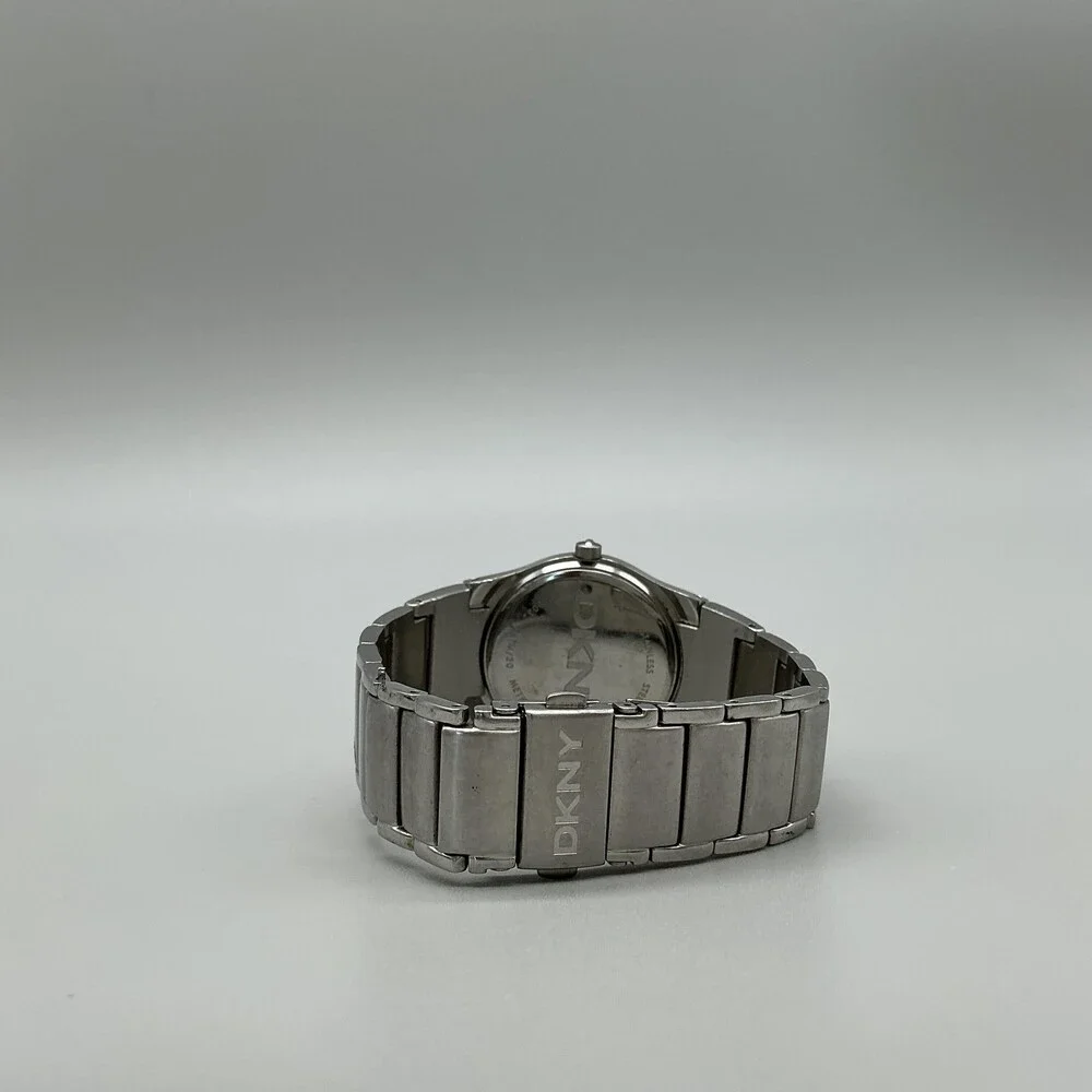 DKNY Womens Watch 32mm White Dial Stainless Steel Bracelet New Battery 6.75
